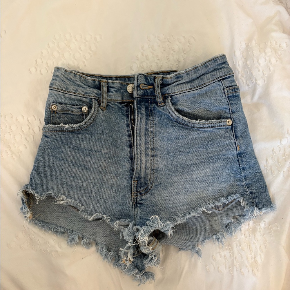 Zara Women’s High Waisted Denim Shorts
